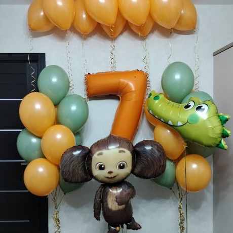 Композиция из шаров на 7 лет "Чебурашка"