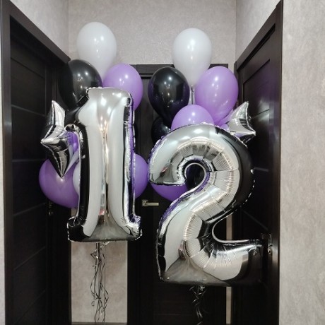 Композиция из шаров на 12 лет