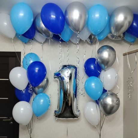 Комплект шаров на 1 год